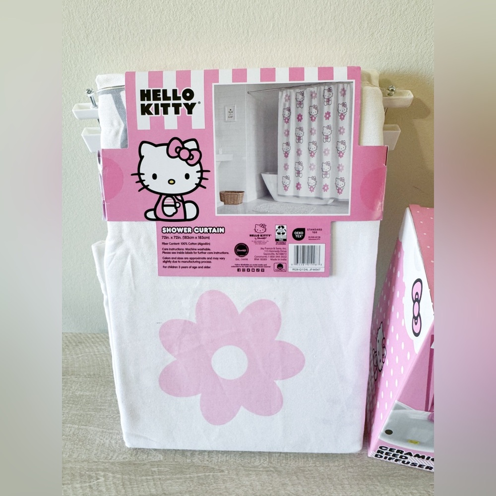 Hello Kitty Shower Curtain & Diffuser Bundle Set - Picture 3 of 4